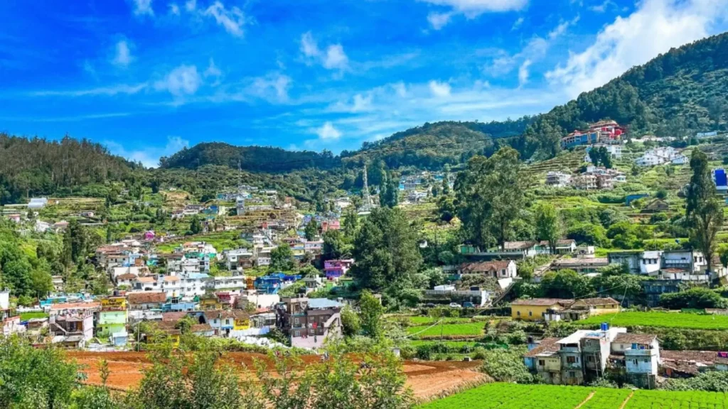 Best Time to Visit Ooty for 10 Sightseeing, Honeymoon, and Family Trips 1 Best time to visit Ooty
