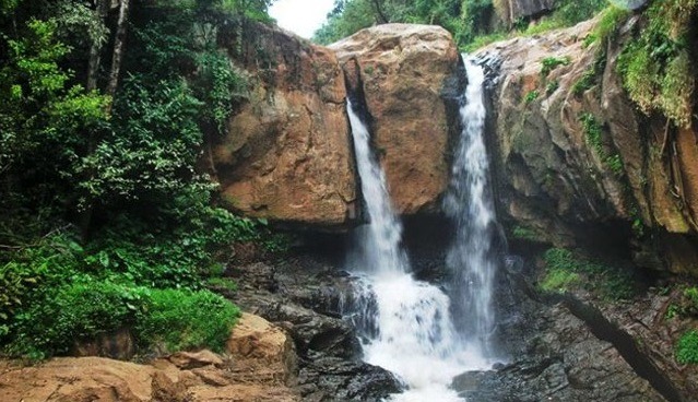 Best Tourist Places in Coonoor to Visit with Friends and Family